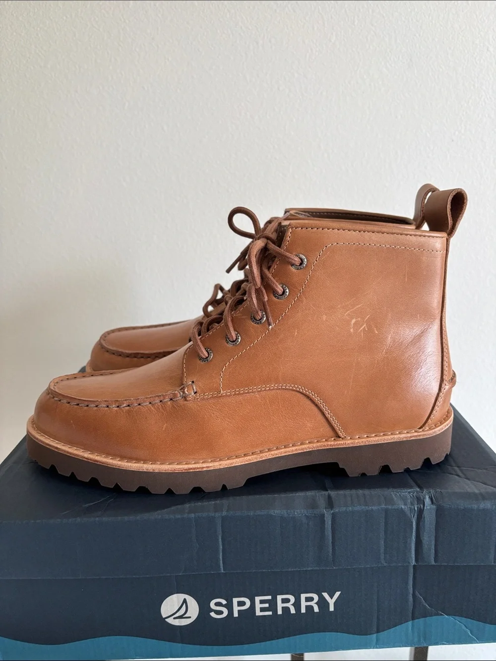 NIB Sperry Leather Newton Heritage Chukka Boots Brown Tan men’s Size 10.5